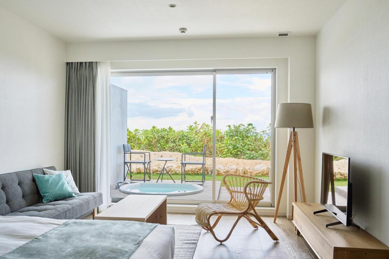 Watermark Hotel Okinawa Miyakojima 外观 照片