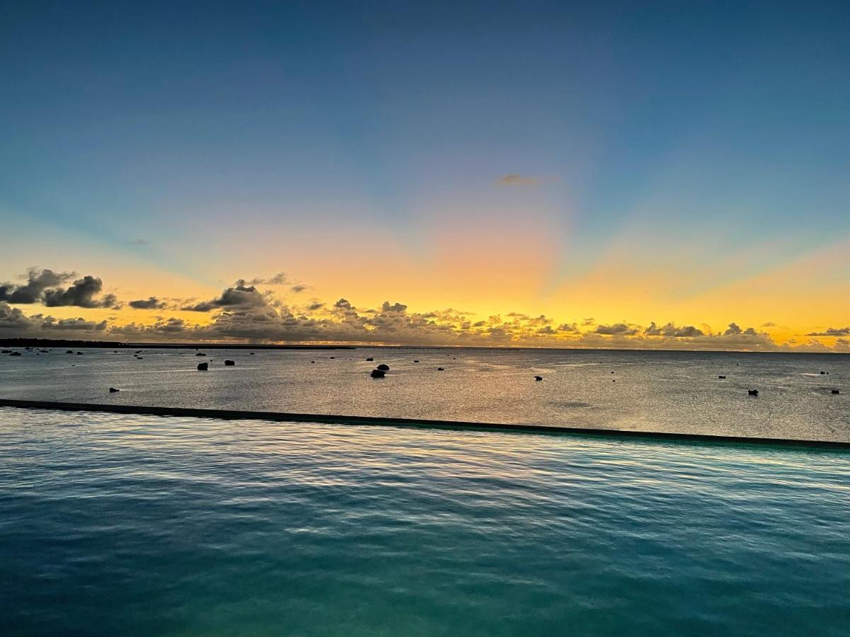 Watermark Hotel Okinawa Miyakojima 外观 照片